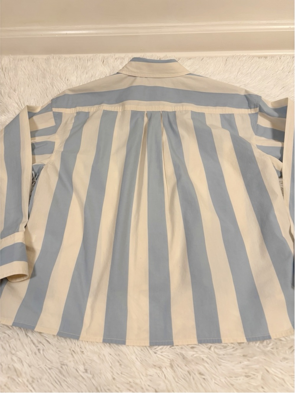 J. Crew Collection long sleeve Relaxed-fit cropped shirt in Barlow stripe - Picture 12 of 14